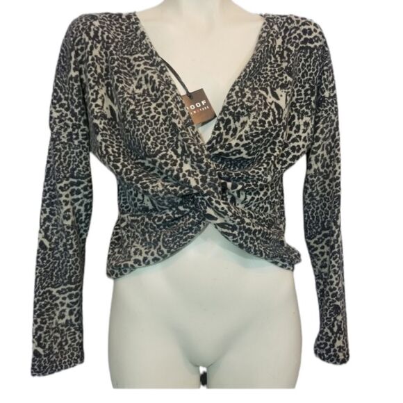 Poof NY Cheetah Print Top Size Large - Picture 1 of 5